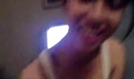 Minietchians ver vídeo pornô anal chupar o pau em três bocas.