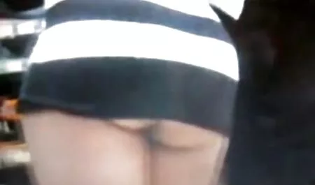 Preto careca mulher com uma boa Bunda Foda. video de sexo anal duplo