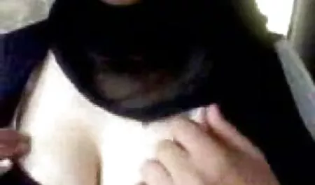 Jogar vagina na fundição. video sexo dando cu