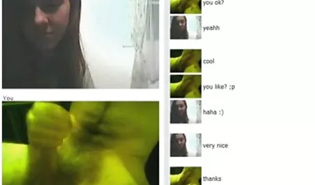 Uma mulher bonita com uma figura notável mostra seu videos brasileiras anal charme no elenco.