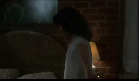 A loira com video amador de novinha dando o cu tesão e fazendo sexo com um homem.