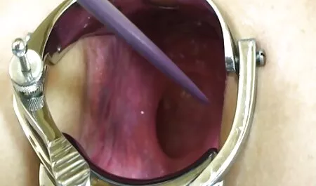 Despido e parafusado anal asiatico na fundição.