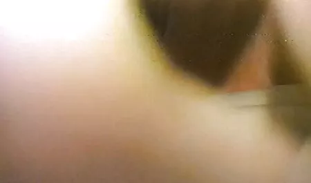 Lésbicas fazer kuni e passar videos de sexo anal a tres para fisting.