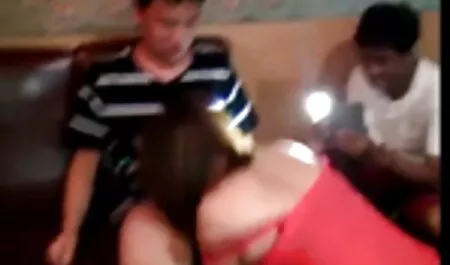 Japonês namorado fode analerotico com strapon.