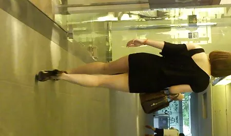 Joanna video amador primeiro anal fez sexo com seu meio-irmão.