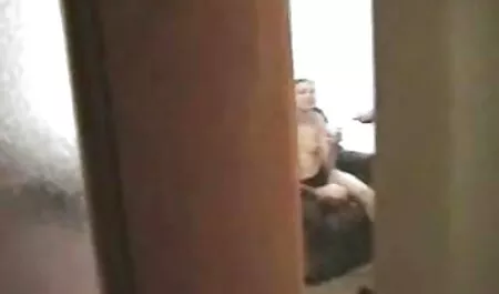 Ruiva BBW Mostra peitos. video brasileiro anal