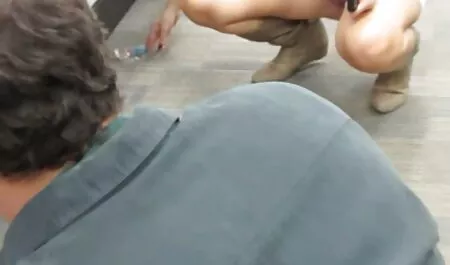 Faça amor com videos pornos tripla penetração a massagem e o rosto final.