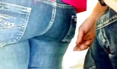 Emo dedilhado sexo anal negras africanas slot com grande gravidade.