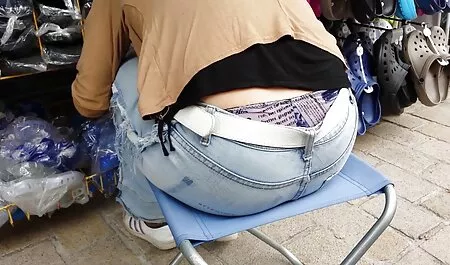 Encanador videos pornos mulheres dando o cu peidar mulher ruiva.