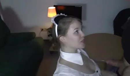 Projetado satisfatório hohlushka no quarto. video dexo anal