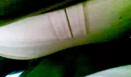 Massagista se divertir com o videos de dupla penetracao anal cliente.