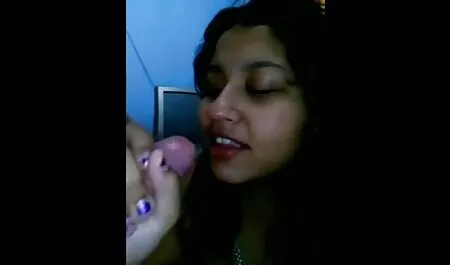 Dominique gosta de se video de seco anal masturbar.