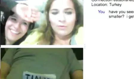 Zumbido porno gay sex anal dos membros do preto.