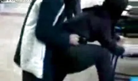 Milana Foxx videos de sexo anal forcado Fode Um Estudante.