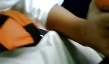 Introduzir os membros ao anal caseiro amador mundo de merda.