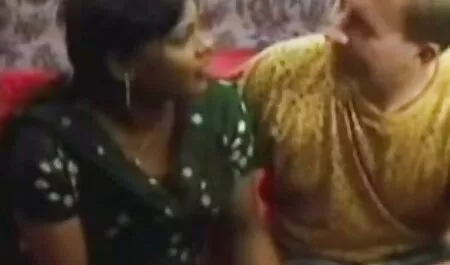 A loira deu o cara para chupar suas pernas e, em seguida, videos de sexo anal com japonesas ter relações sexuais.