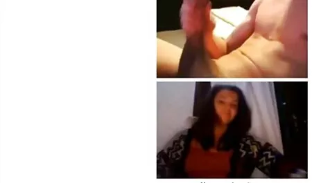 Loira dando um boquete e fodendo em um lugar cu videos porno isolado.