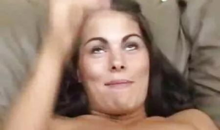 Loira pormo anal fode o pai no quarto.