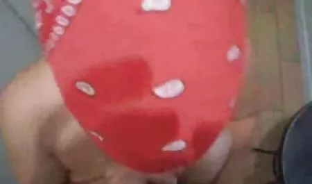 Psicanalista atraente cliente preto com vídeo anal brasileiro cabelo vermelho.